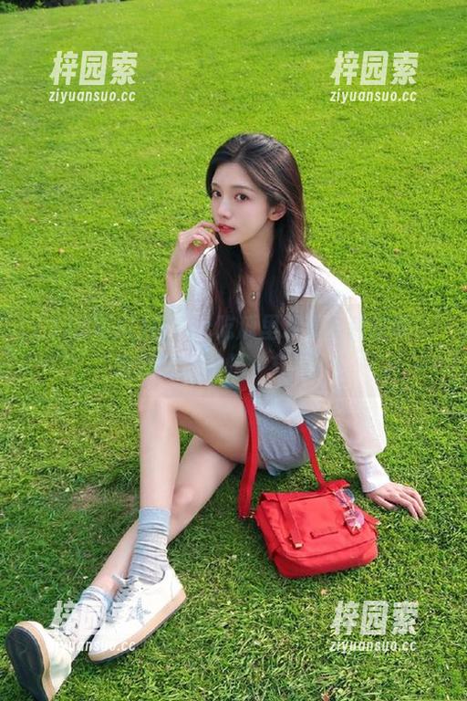 在17c吃瓜里观看各种故事，发现生活如此‘有趣’！