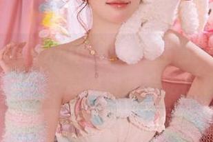 想吃瓜的朋友请注意！更新：17吃瓜带你一起免费开启吃瓜模式！