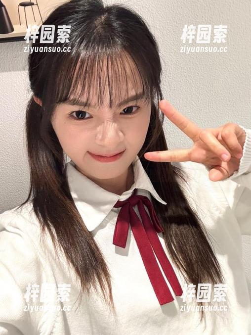 思考人生的同时，下载www.51.com，顺便来根幽默的瓜！