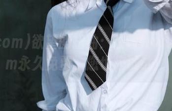 欲望的扭曲：在www.51.com永久免费，您也来试试！