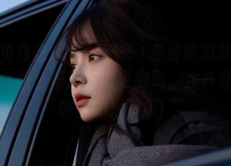 赶紧来51免费吃瓜苹果版，教你怎么把瓜吃得更滋润，尤其是那些甜蜜的爱情瓜！