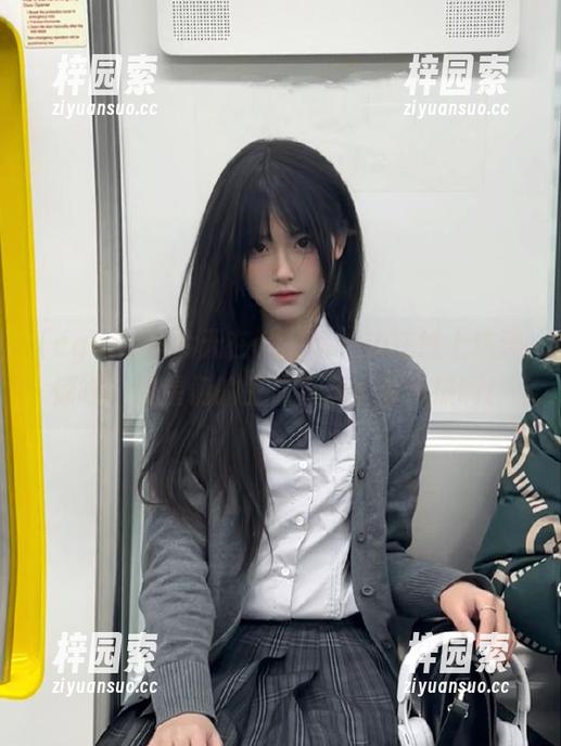 我今天在cgcg.win在线上连连惊呼，明星们的生活真是水深火热啊！