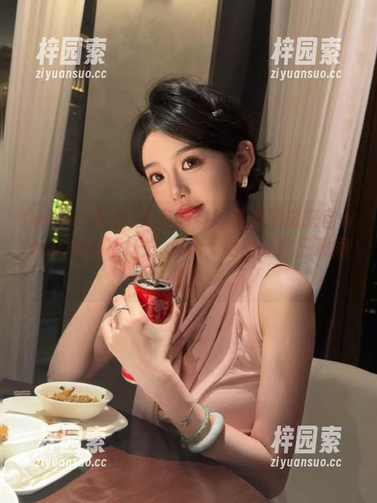 又有新料！最新消息来自www.黑料不打烊.com，绝对让你三观刷新？