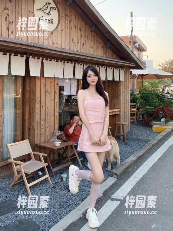 zztt10.ccm黑料传送门：让你轻松掌握娱乐圈暗流！