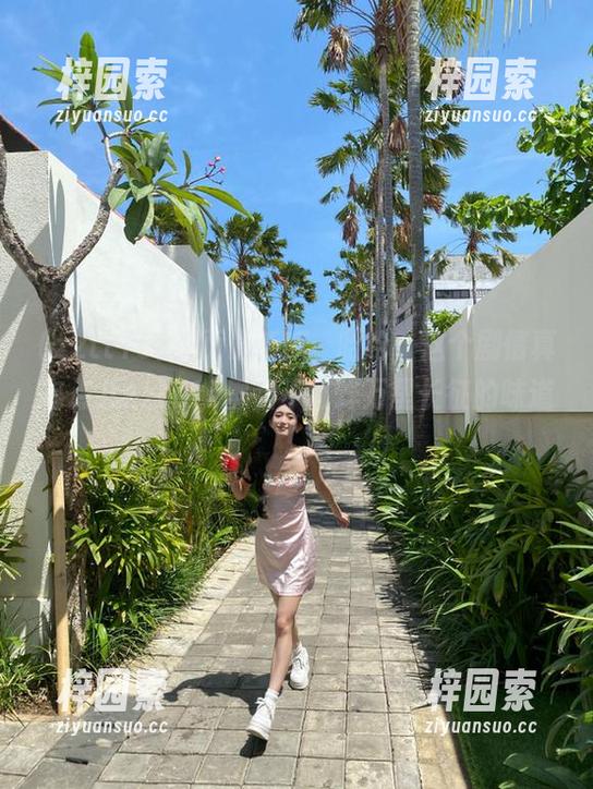首页最新瓜，哈哈，这个剧情真有点儿zztt15黑料不打烊万里长征的味道！