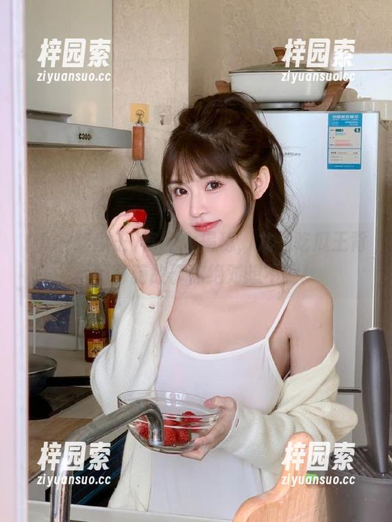 官网大揭秘，九一吃瓜王背后的奇葩故事你绝对想不到！