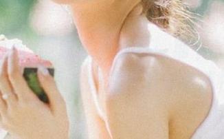 “吃瓜导航”：那个入口不进入不行，毕竟八卦总得有人来消化嘛！