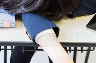 吃瓜直播传送门，代入感满分，连我都忍不住想投身瓜海！