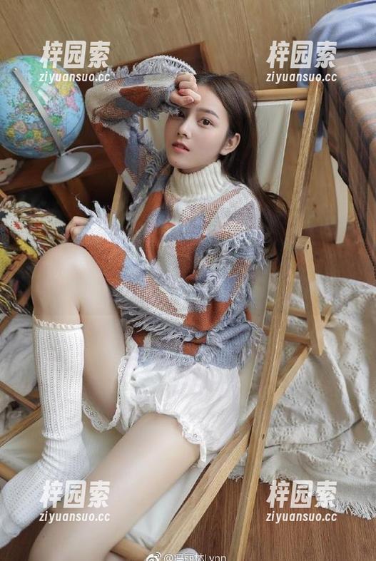 想知道新鲜瓜的在线直播地址？先来吃瓜网消消暑！