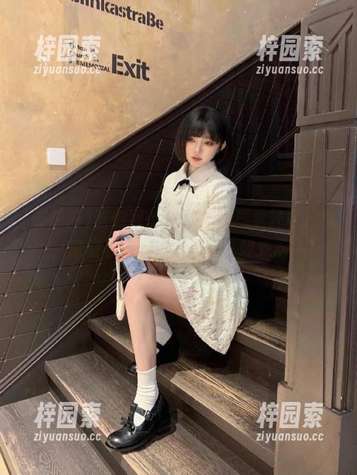吃瓜网app，在线观看轻松日常，瓜棚下的八卦真是让人留连啊～