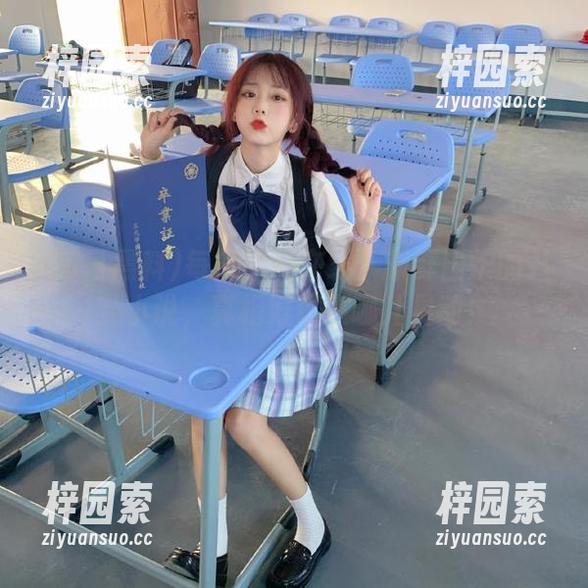 每日黑料在线：新鲜出炉的八卦小说，真相好像在哪儿晃动！