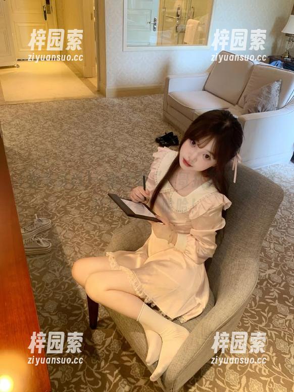 一键登录“黑哥扒料”，看谁的戏好看，哈哈！
