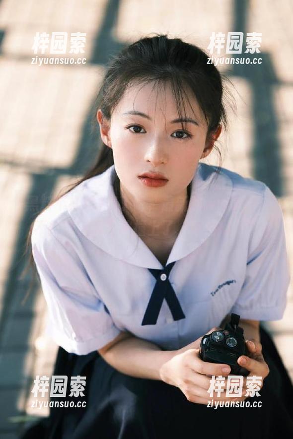 得了吧，最新的www.黑料不打烊，她又被撞上了“背后捅刀”