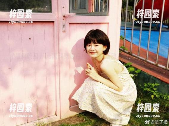 ios黑料吃瓜在线：指尖滑动，挖出潜藏的黑暗大事