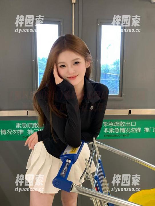 黑料吃瓜网址导航：生活就像一个大瓜，快让我带你切开！