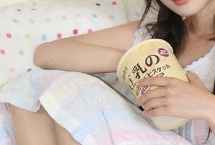 “黑料正能量”传送门，跟着我，绝对不迷路，吃瓜慢半拍也不怕！