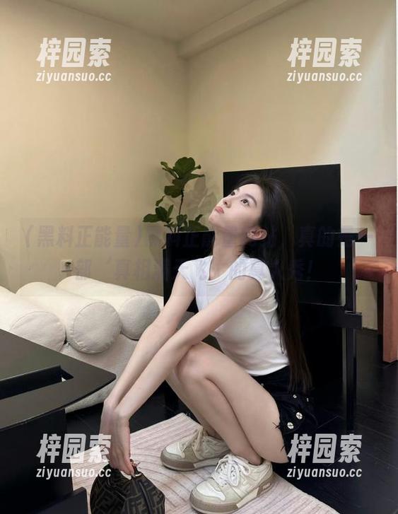 黑料正能量网站，真的是一部‘真相满天飞’的真人秀！