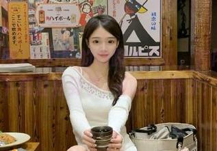 黑料网的线路太好认，官网苹果下载轻松到手，瓜就等你来！