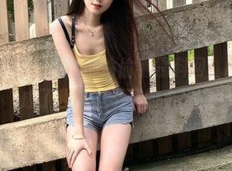 开会也得偷偷看黑料网，网址变成了我抗拒不了的小秘密